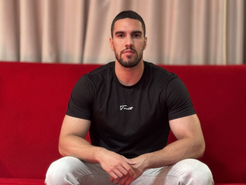 IvanHyde webcam model stream image