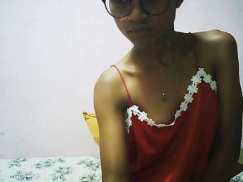 Yalane webcam model stream image