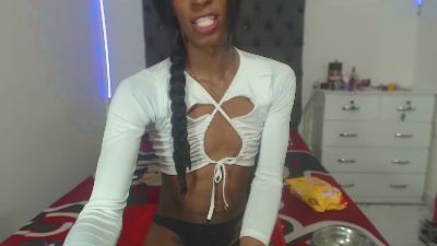 lucianadolll webcam model stream image