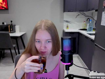 Vita-min-4ik webcam model stream image