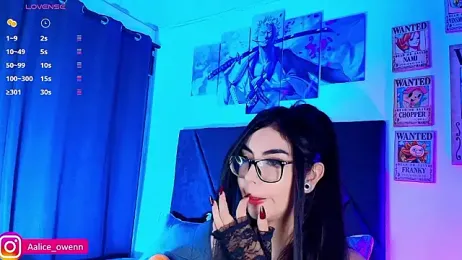 Aliceowenn webcam stripchat model stream image