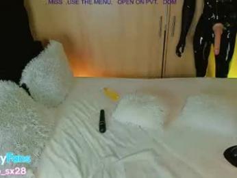 alicebby_bigcock19 webcam model stream image