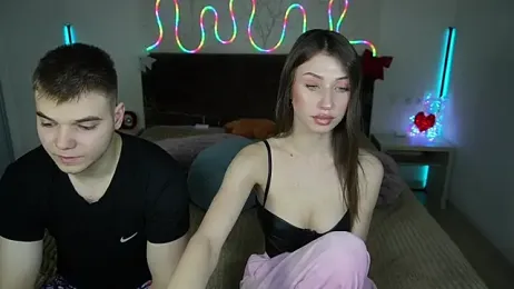 Vikki_George webcam model stream image