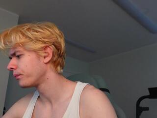 Logan Fraser webcam model stream image