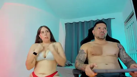 FreeLoveCouple webcam model stream image