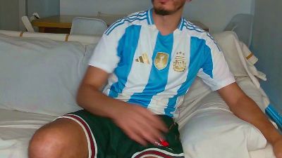 justatall_guy webcam model stream image