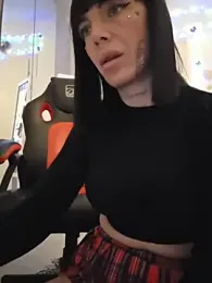 Baby_Panther webcam model stream image