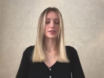 fflloowweerr webcam model stream image