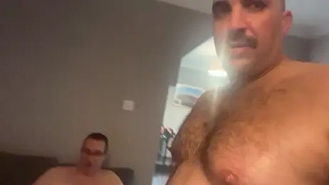 CloudyMuscleBeefy webcam model stream image