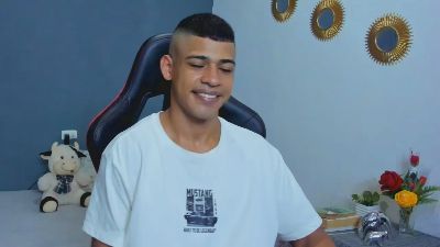 David_gandyy webcam model stream image