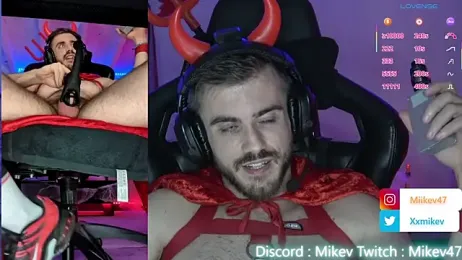 Mikev webcam stripchat model stream image