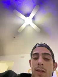 kennylove420 webcam model stream image