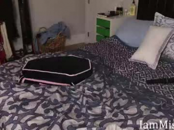 iammisstery webcam model stream image