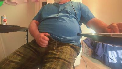 allergictolove webcam model stream image