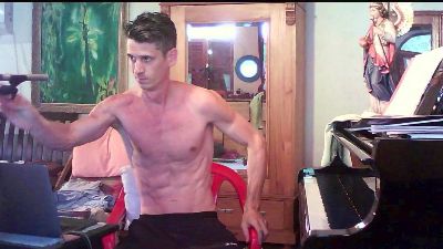 PianoTobe webcam model stream image