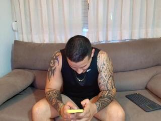 Milan Thomson webcam model stream image