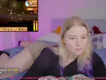 asiri_ocean webcam model stream image