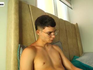 Drake Jonees webcam model stream image