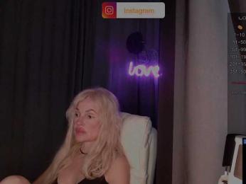 Margo77-1 webcam bongacams model stream image