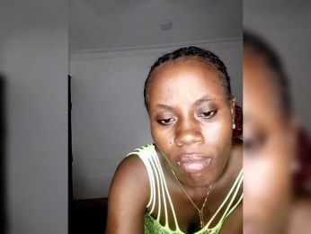 Laisley webcam model stream image