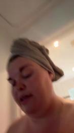 Adela34 webcam model stream image