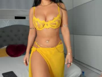 _adelle webcam model stream image