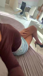 Latinaesp webcam model stream image