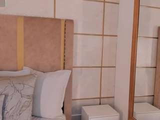 lyrabellini webcam model stream image