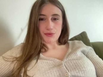 Walkiria19 webcam bongacams model stream image