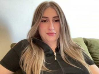 Walkiria19 webcam model stream image