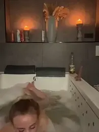 CherryEmmy webcam model stream image