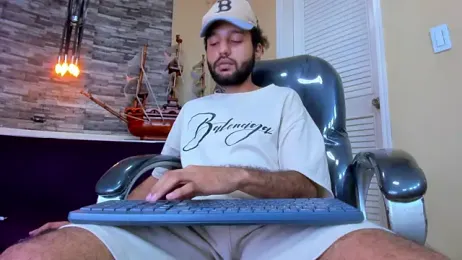 Hottie_Bear webcam model stream image