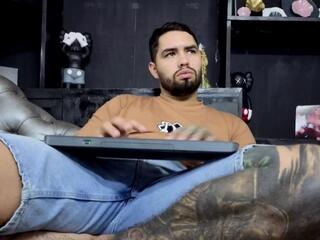 Deivid James webcam model stream image