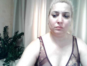 KickaIricka webcam model stream image