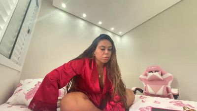 Laryy25 webcam model stream image