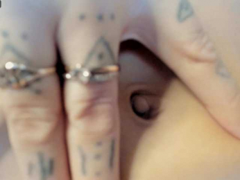 LisaJohnson webcam model stream image