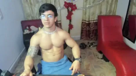 TheMuscularVenezuelanMan webcam model stream image