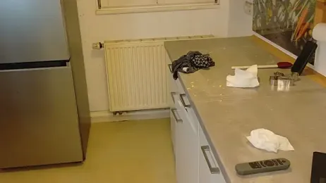 cute-little-lea webcam model stream image