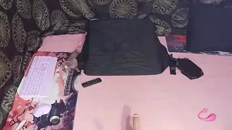 LunaRai webcam model stream image