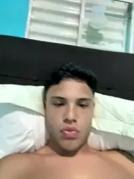 Wellington00_ webcam stripchat model stream image