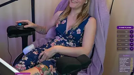 Кадр эфира Lilithstarfall на stripchat