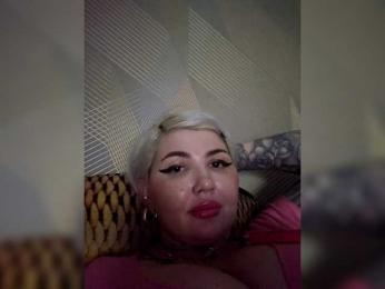 Allaloveyou35a webcam model stream image