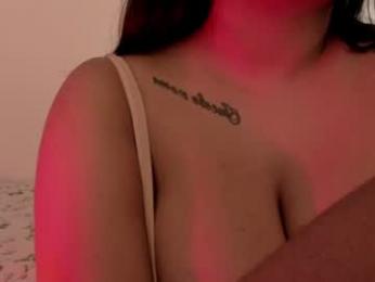 m1emilia webcam chaturbate model stream image