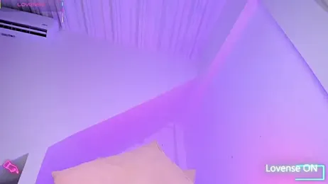 VictoriaVX webcam stripchat model stream image