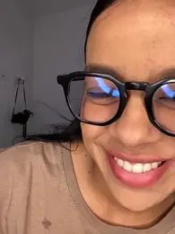 trianawhite webcam model stream image