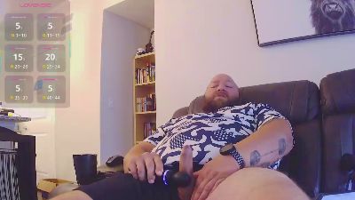 Strong_Bear89 webcam model stream image