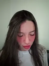 loveuu-bae webcam model stream image