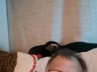 soringer007 webcam model stream image