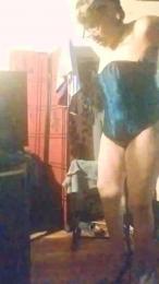 Upstucky webcam model stream image