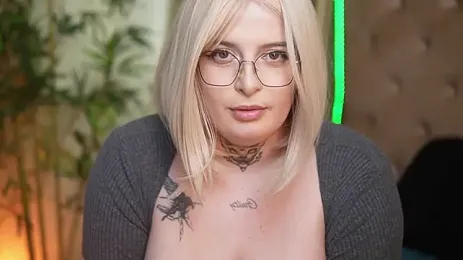 TiffanyTaboo webcam model stream image